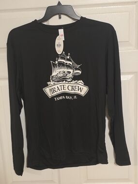 Pirate Crew Tampa Bay Graphic Long Sleeve Tee - Black & White